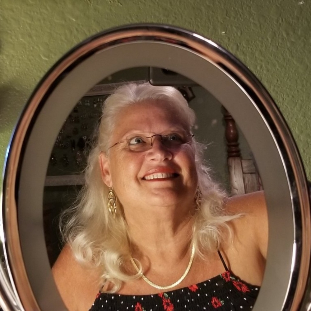 Meet your Posher, Linda